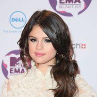 Selena Gomez - The MTV Europe Music Awards 2011 (EMAs) held at the Odyssey Arena - Arrivals | Picture 118062